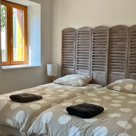 Maison Zen Et Jacuzzi Proche Des Passerelles Himalayennes De Monteynard Vakantiehuis